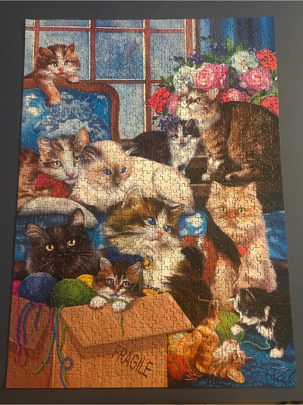 Furry Friends 1000-Piece Cat Puzzle — Green